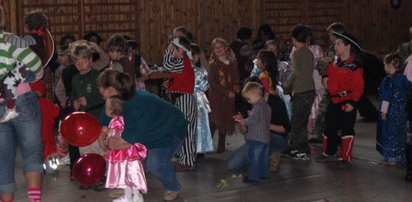 Bildergalerie Kinderfasching 2007