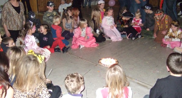 Bildergalerie Kinderfasching 2008
